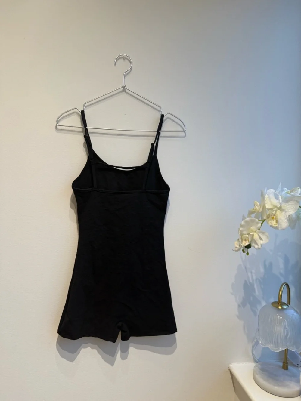 Body Snatching Ribbed Romper - Picture 3 of 4